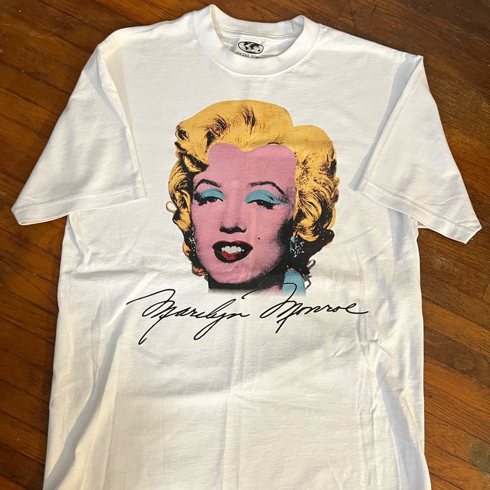 See The World Marylin Monroe Tee